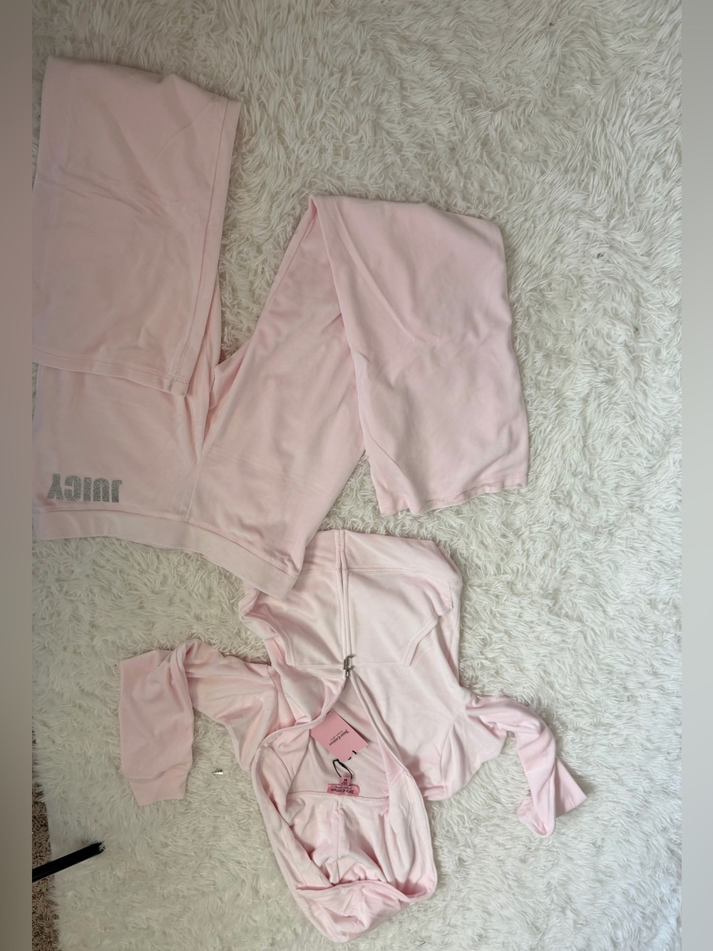 M Juicy Couture Ribbed Jersey and pants in Peach SUPER CUTE - Picture 3 of 9